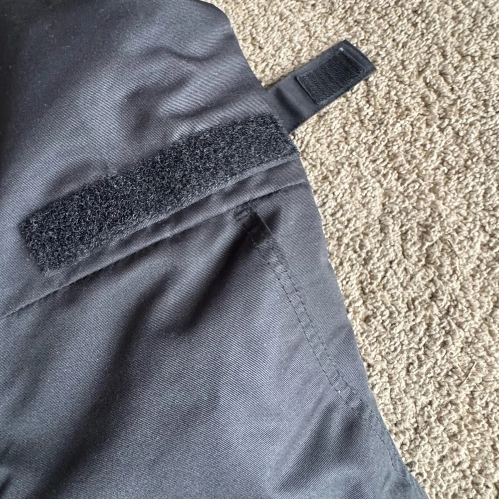 SWISS TECH Youth Black Waterproof Insulated Bib Snow Ski Pants Agjustable‎ 6-6X